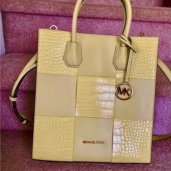 NWT~Michael Kors Mercer MD Crossbody Brand NEW Luxury Shoulder bag - Picture 11 of 16